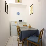 Violet Center Apartament *