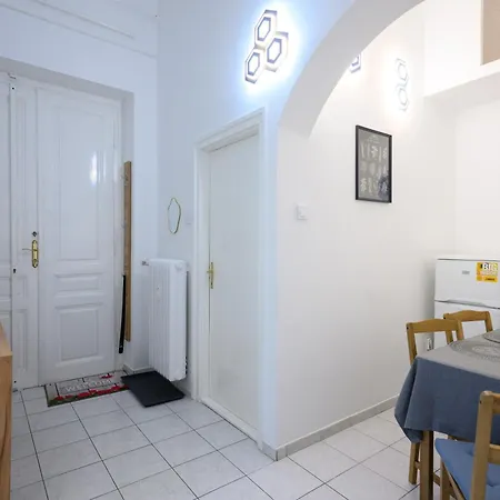 Апартаменты Violet Center