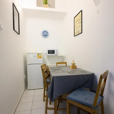 Violet Center Apartament *