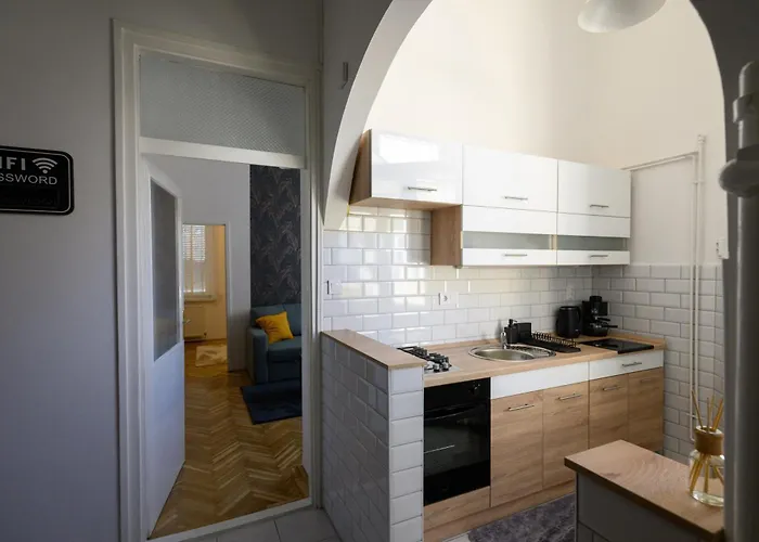 Violet Center * Debrecen